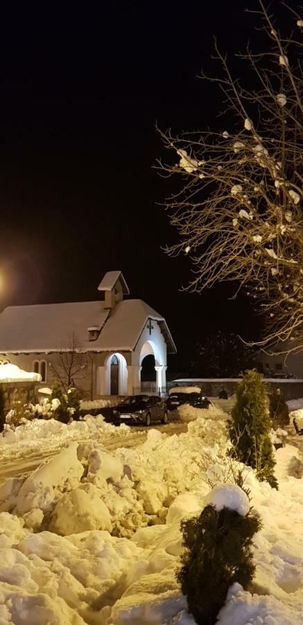 Saint Etienne De Tinee Lägenhet Exteriör bild